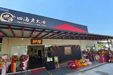 Restaurant Four Seas Sets ASEAN Record for Authentic Traditional Charcoal Claypot Soup