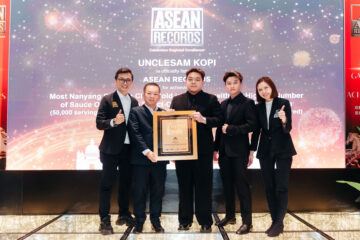UncleSam Kopi Recognised by ASEAN Records for Record-Breaking Sales of Nanyang Chicken Chop with Malaysia’s Widest Sauce Selection